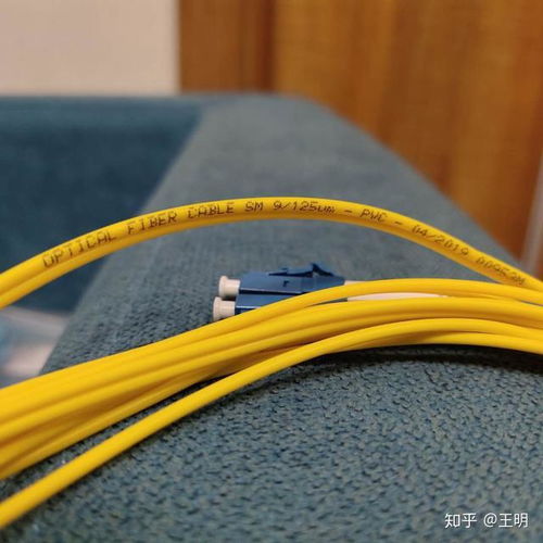 光纖跳線標(biāo)識(shí)全解析 從多模、單模到OM3萬(wàn)兆跳線